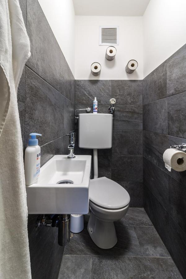 Roof Rooms Καρλσρούη Εξωτερικό φωτογραφία